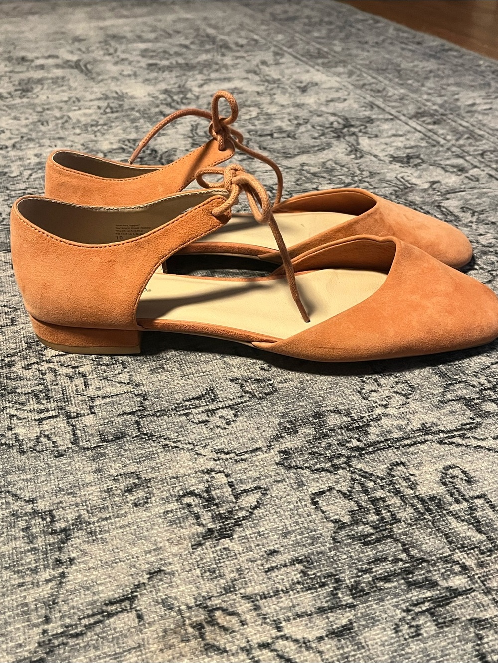 Seychelles flats with ankle tie